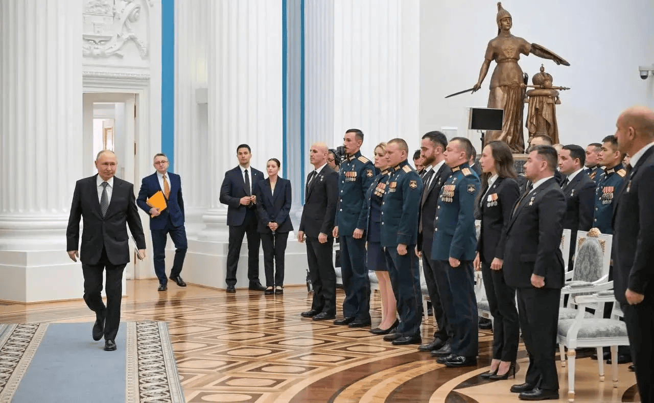 Герой России Нурсултан Муссагалеев принял участие во встрече с Владимиром Путиным