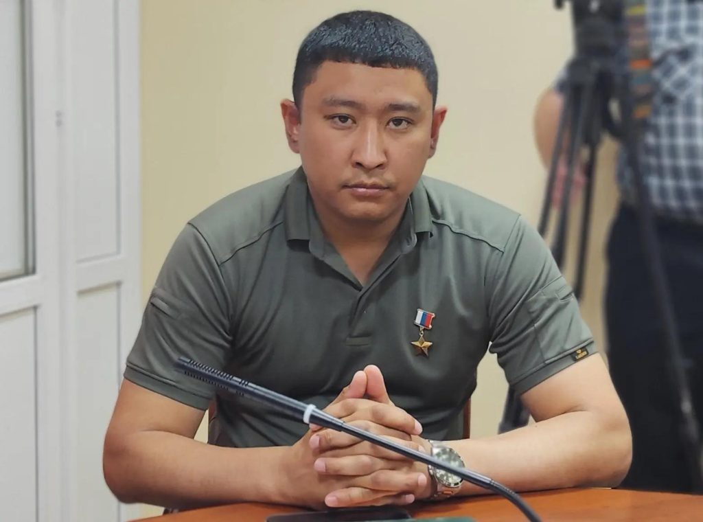 Герой России Тельман Уралбаев: “Заехать домой хотя бы на час — поздороваться с мамой»
