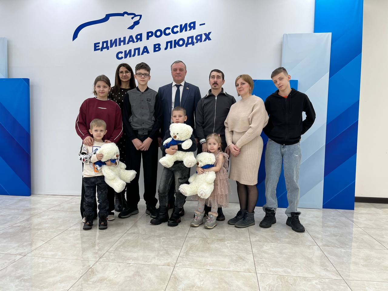 Олег Димов: &laquo;Ремонт школ в Оренбуржье &ndash; на особом контроле &laquo;Единой России&raquo;