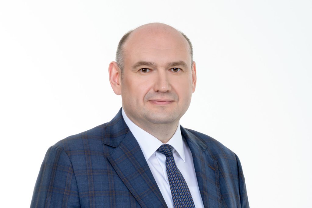 Солнцев поздравил работников скорой медпомощи с профессиональным праздником