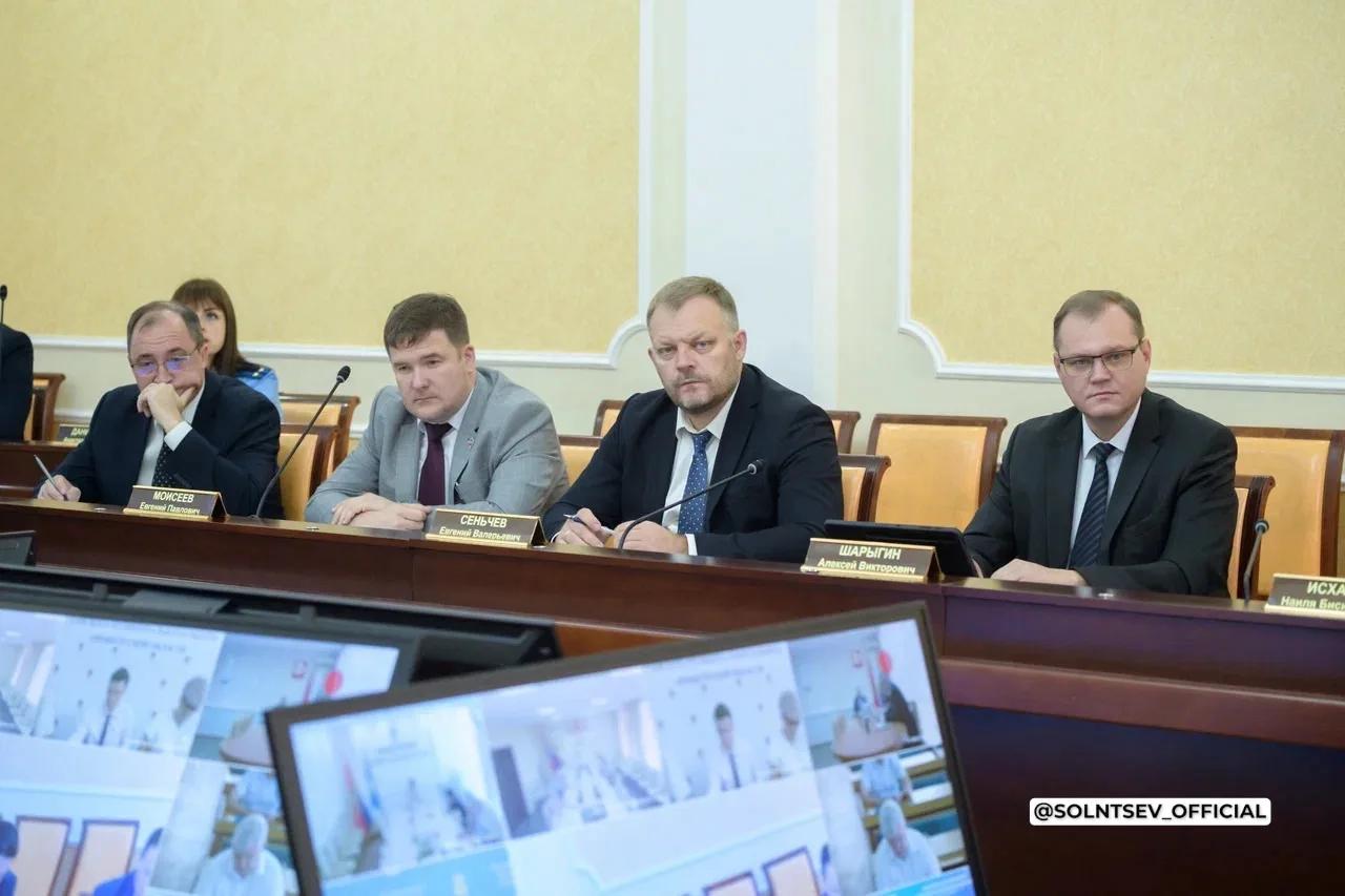 Солнцев рассказал о некоторых решениях, принятых на заседании правительства области