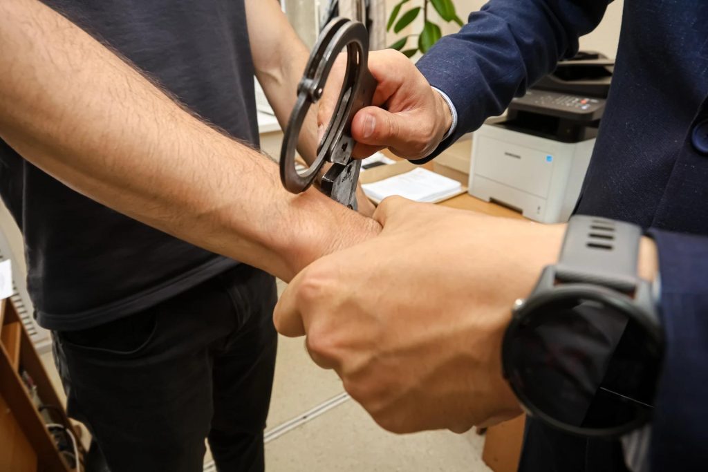 В Абхазии задержали подозреваемого в убийстве приехавшей на отдых оренбурженки