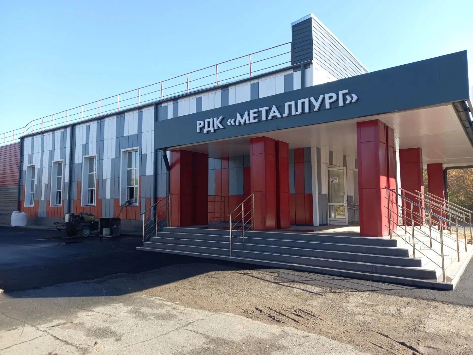 В Светлинском районе продолжается капитальный ремонт Дома культуры &laquo;Металлург&raquo; &nbsp;