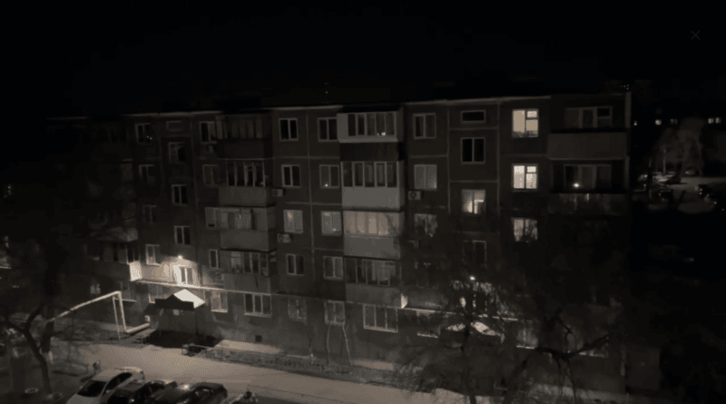 Жителей Оренбурга ранним утром, 10 апреля, разбудили звуки сирены
